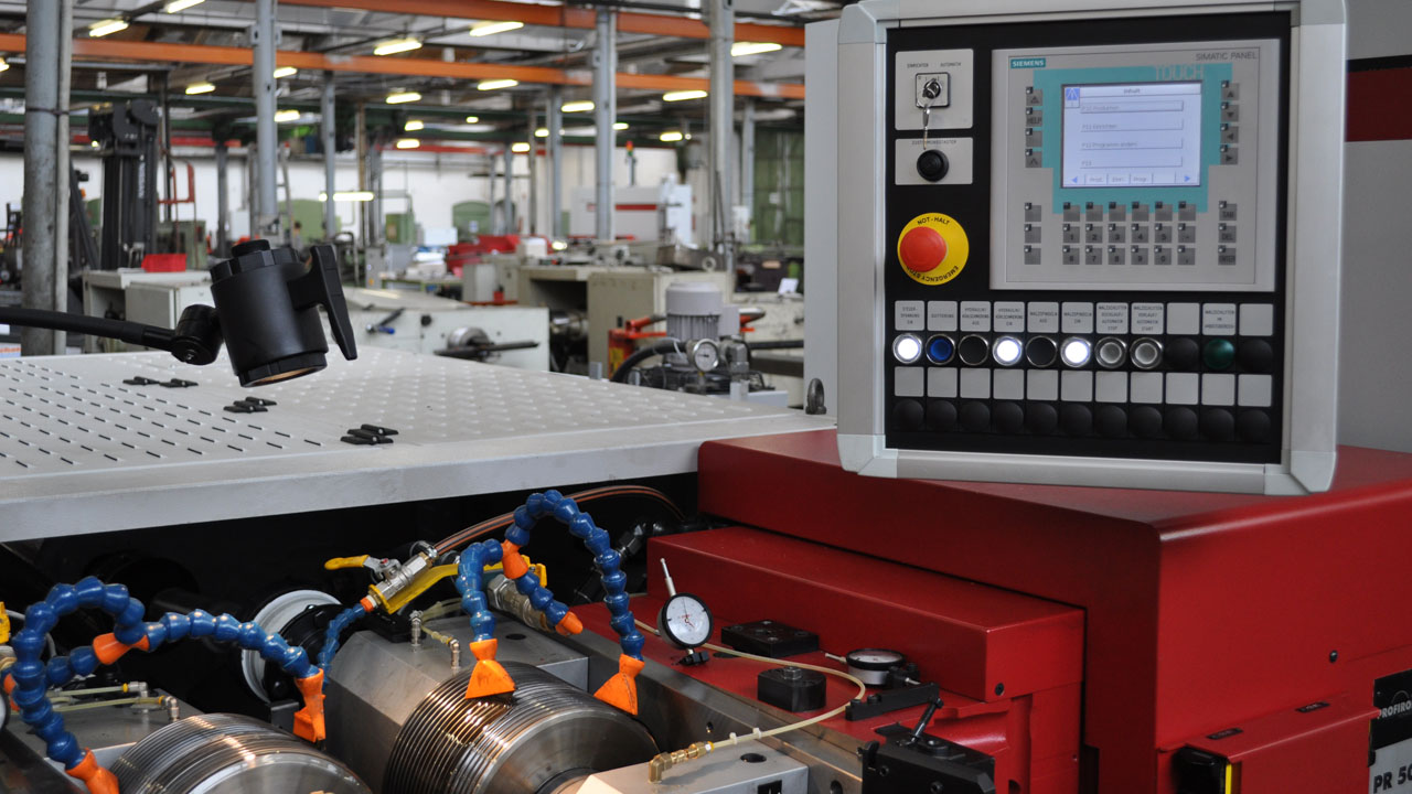 HENSEN GmbH – Bewegen und befestigen auf höchstem Niveau | Manufacture 01